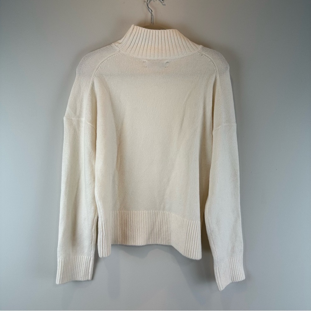 Loft Off White Cream Modern Mock Neck Comfy Cozy Wool Blend Sweater Size Small - Picture 2 of 6
